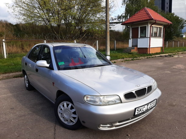 Daewoo Nubira J100, 1999 г.