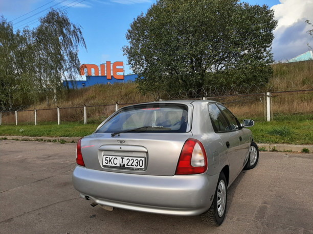 Daewoo Nubira J100, 1999 г.