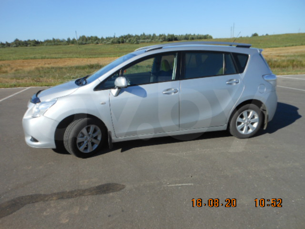 Toyota Verso I, 2010 г.