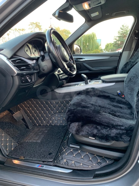 BMW X5 F15, 5 мест, 2016 г.