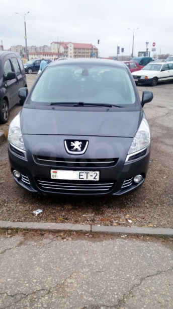 Peugeot 5008 I, 5 мест, 2011 г.