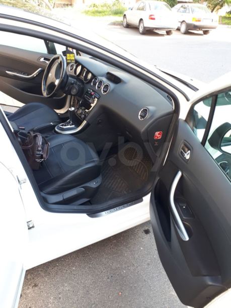 Peugeot 308 T7 · Рестайлинг, 2011 г.