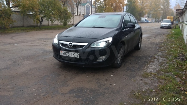 Opel Astra J, 2010 г.
