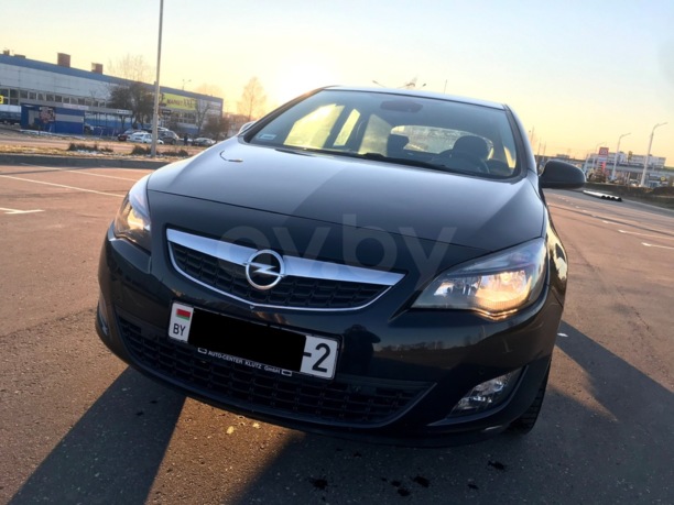 Opel Astra J, 2011 г.
