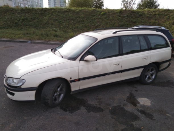 Opel Omega B, 1995 г.