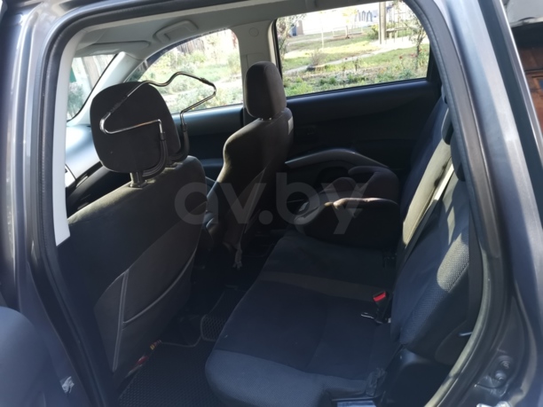 Mitsubishi Outlander XL, 7 мест, 2006 г.