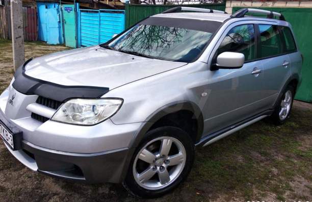 Mitsubishi Outlander I, 5 мест, 2005 г.