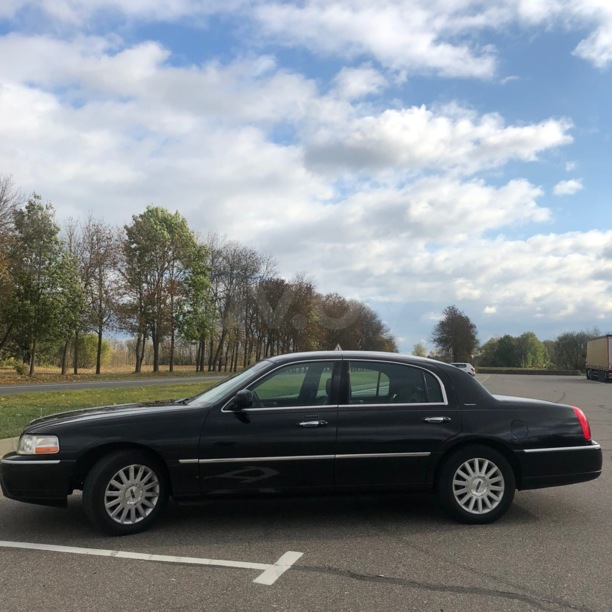 Lincoln Town Car III · Рестайлинг, 2003 г.