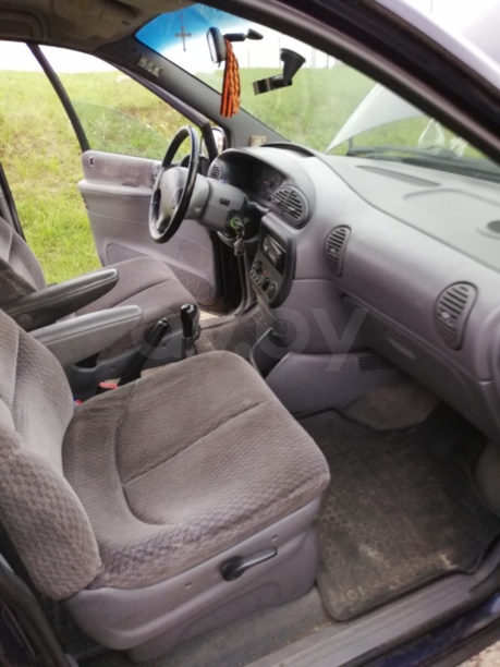 Chrysler Grand Voyager III, 7 мест, 1998 г.