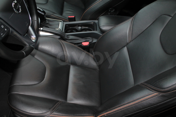 Volvo V40 II · Рестайлинг, 2017 г.
