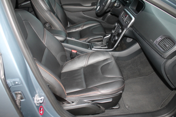 Volvo V40 II · Рестайлинг, 2017 г.