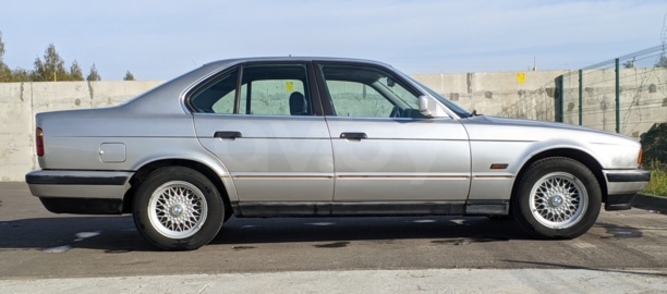 BMW 5 серия E34, 1990 г.