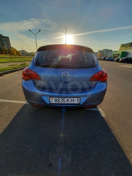 Opel Astra J, 2010 г.