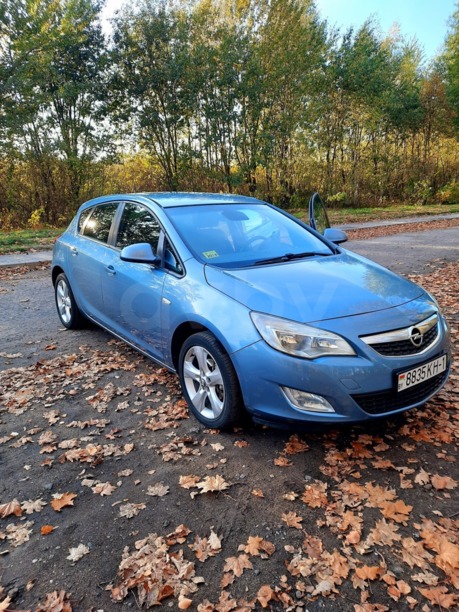 Opel Astra J, 2010 г.