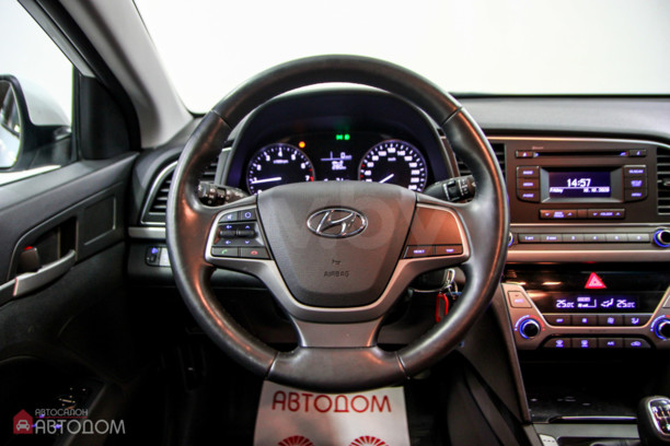 Hyundai Elantra AD, 2016 г.