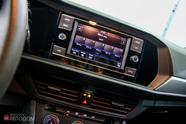Volkswagen Jetta VII, 2018 г.