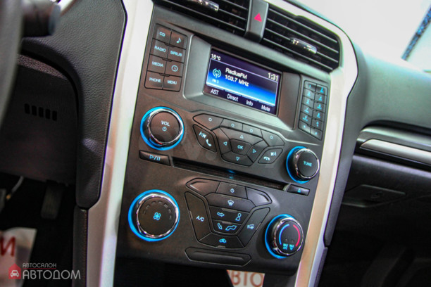 Ford Fusion USA II, 2016 г.