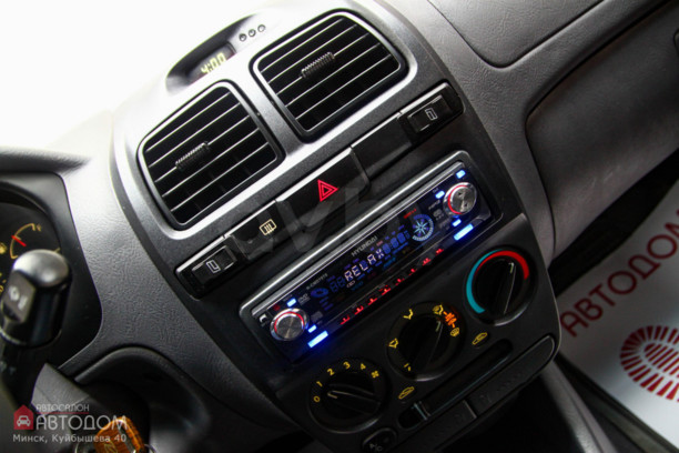 Hyundai Accent LC · Рестайлинг, 2004 г.