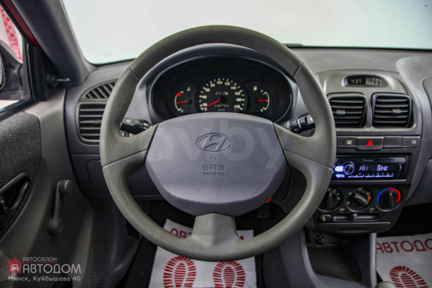 Hyundai Accent LC, 2002 г.