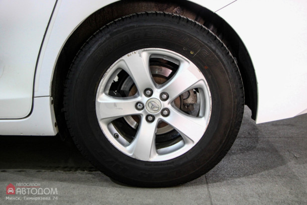 Toyota Sienna III (XL30), 7 мест, 2011 г.