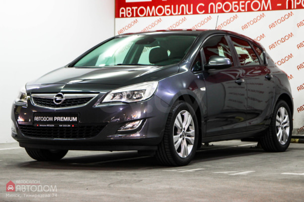 Opel Astra J, 2010 г.