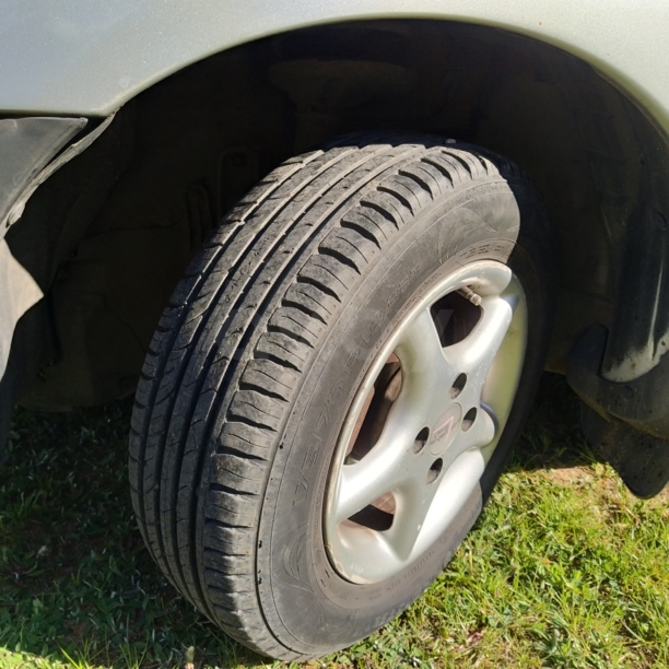 Mazda 323 BA, 1998 г.