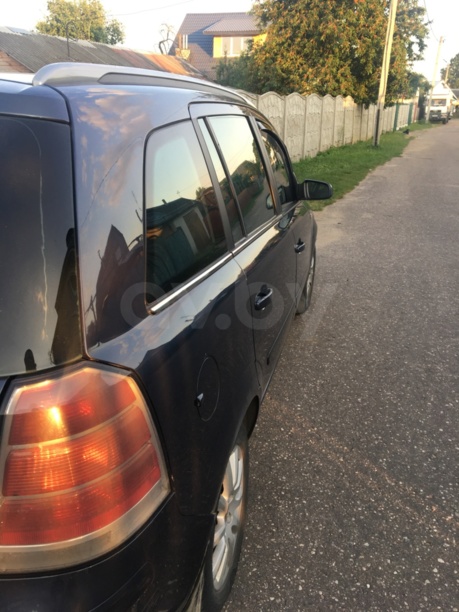 Opel Zafira B, 7 мест, 2005 г.