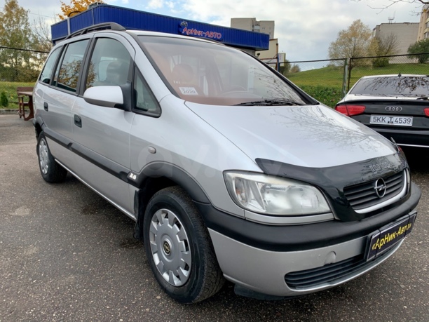 Opel Zafira A, 7 мест, 2000 г.