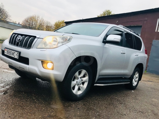 Toyota Land Cruiser Prado J150, 2010 г.