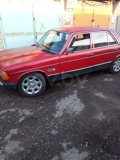 Mercedes-Benz E-Класс W123, 1977 г.