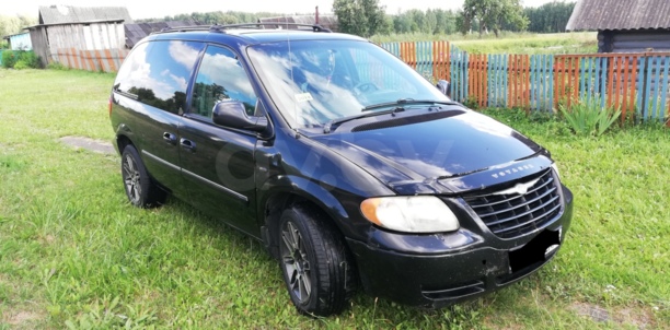 Chrysler Town and Country IV, 7 мест, 2005 г.