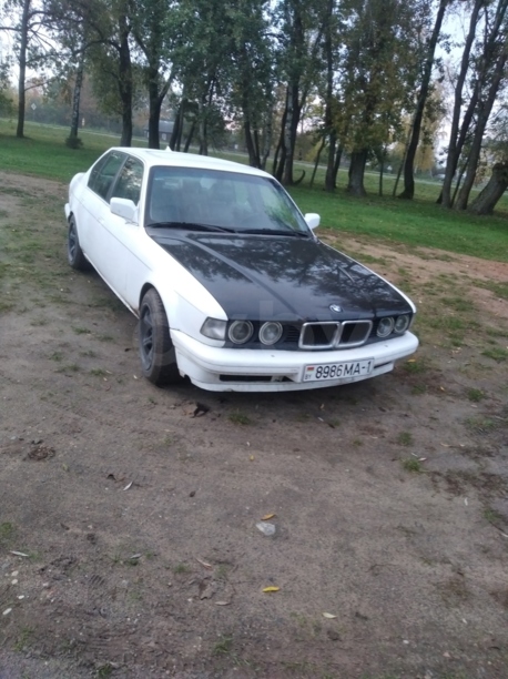 BMW 7 серия E32, 1988 г.