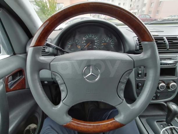 Mercedes-Benz M-Класс W163, 5 мест, 1999 г.