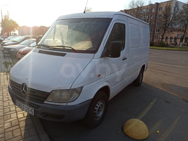Mercedes-Benz Sprinter Sprinter 2.2 дизель, 2002 г.