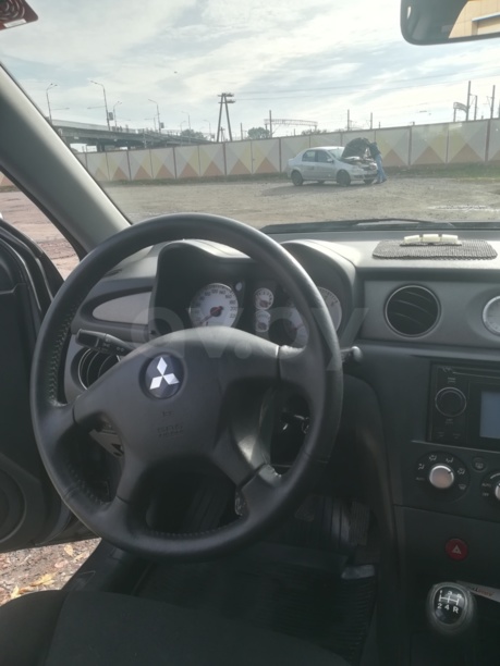 Mitsubishi Outlander I, 5 мест, 2008 г.