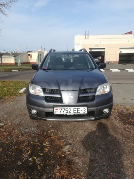 Mitsubishi Outlander I, 5 мест, 2008 г.