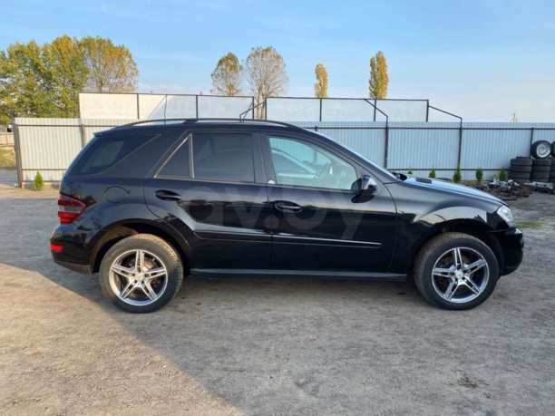 Mercedes-Benz M-Класс W164 · Рестайлинг, 5 мест, 2008 г.