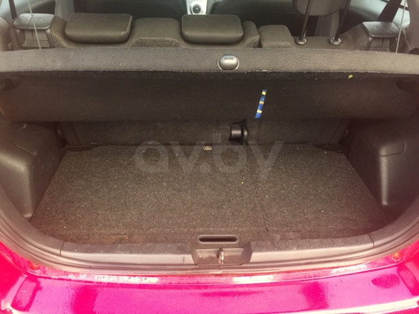 Toyota Yaris II (XP9), 2006 г.