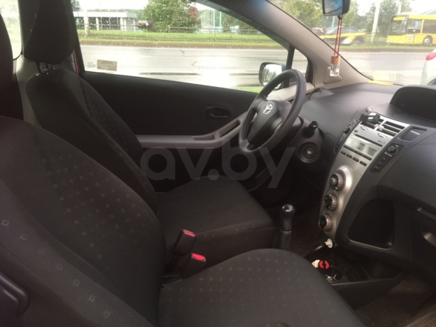 Toyota Yaris II (XP9), 2006 г.