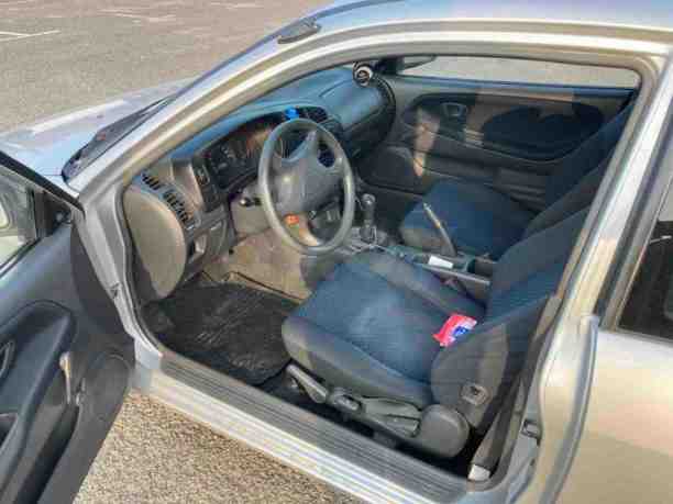 Mitsubishi Colt V, 2000 г.