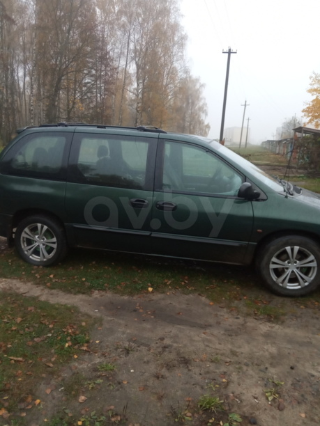 Chrysler Voyager III, 7 мест, 1998 г.