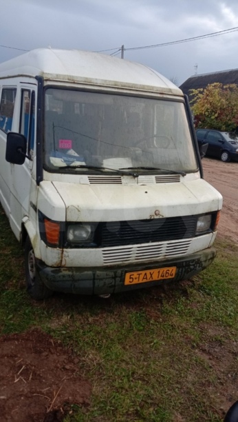 Mercedes-Benz T1 (207D-410D), 1991 г.