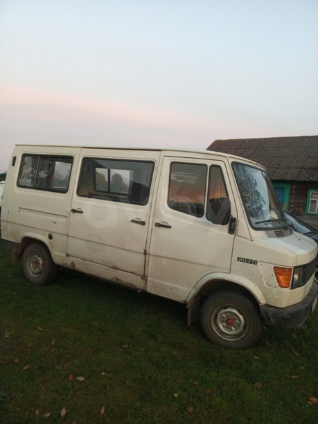Mercedes-Benz T1 (207D-410D) 207D, 1986 г.