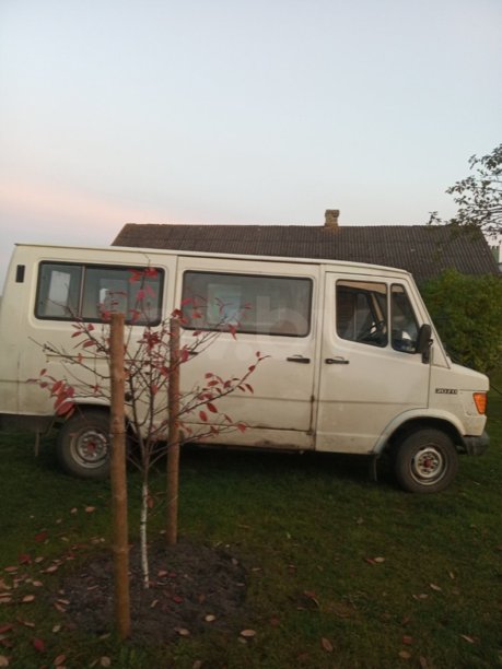 Mercedes-Benz T1 (207D-410D) 207D, 1986 г.