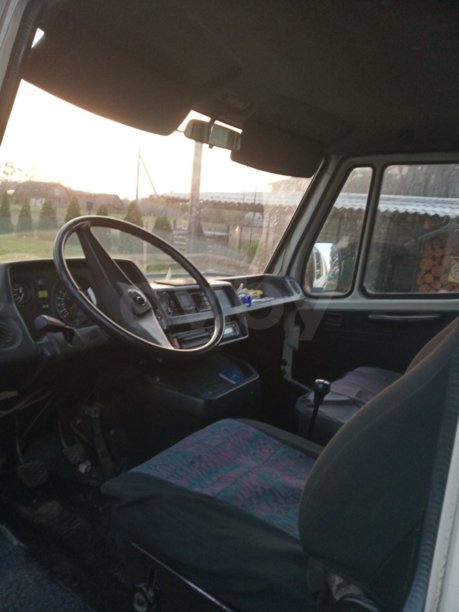 Mercedes-Benz T1 (207D-410D) 207D, 1986 г.