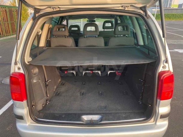 Volkswagen Sharan I · 2-й рестайлинг, 5 мест, 2004 г.