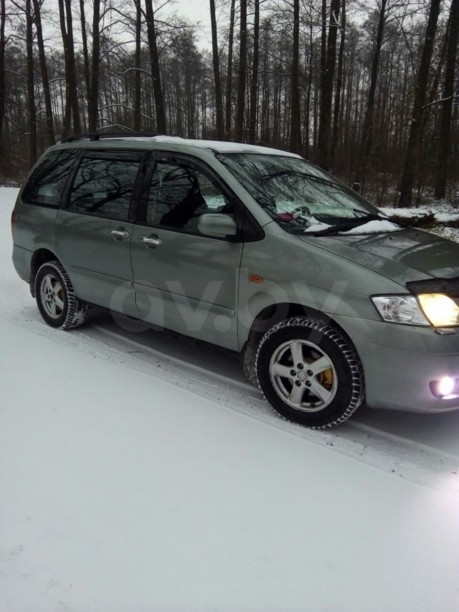 Mazda MPV II, 7 мест, 2002 г.
