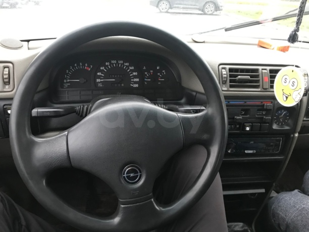 Opel Vectra A, 1989 г.