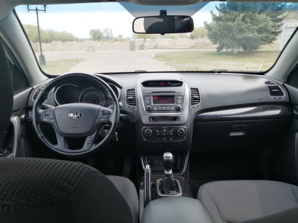 Kia Sorento II · Рестайлинг, 5 мест, 2012 г.