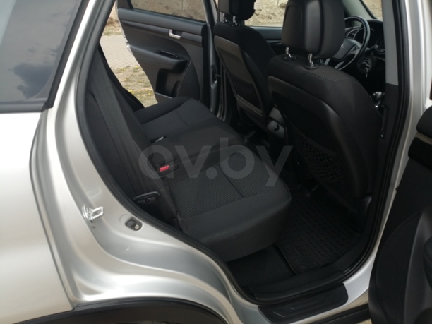 Kia Sorento II · Рестайлинг, 5 мест, 2012 г.